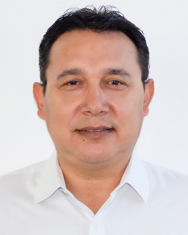Lic. Ernesto Bojórquez