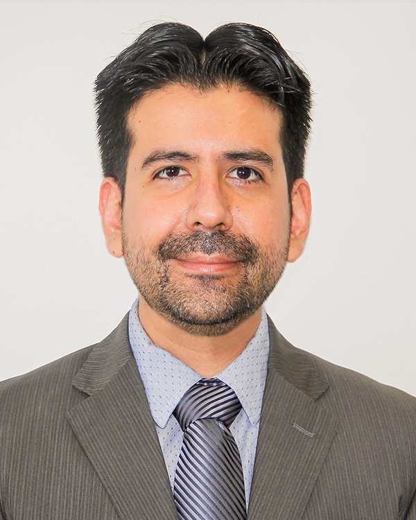 Dr. Rafael Rentería